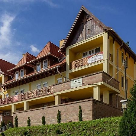 M&F Apartman Egerszalók Dış mekan fotoğraf