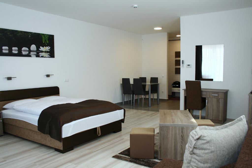 M&F Apartman Egerszalók Dış mekan fotoğraf