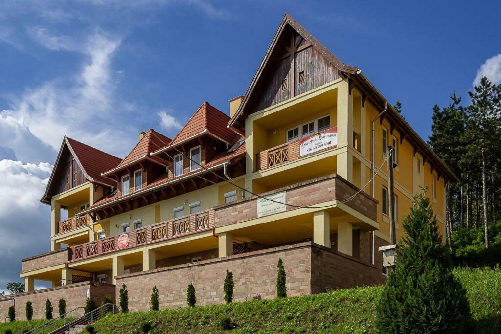 M&F Apartman Egerszalók Dış mekan fotoğraf